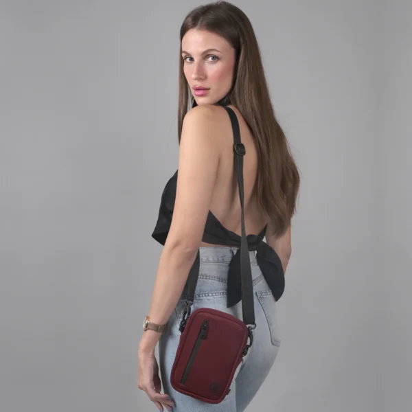 jumper travel sling bag water resistance(WR)/water proof (WP) zipper, maroon