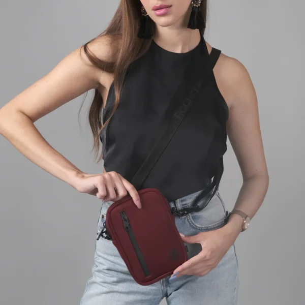 jumper travel sling bag water resistance(WR)/water proof (WP) zipper, maroon